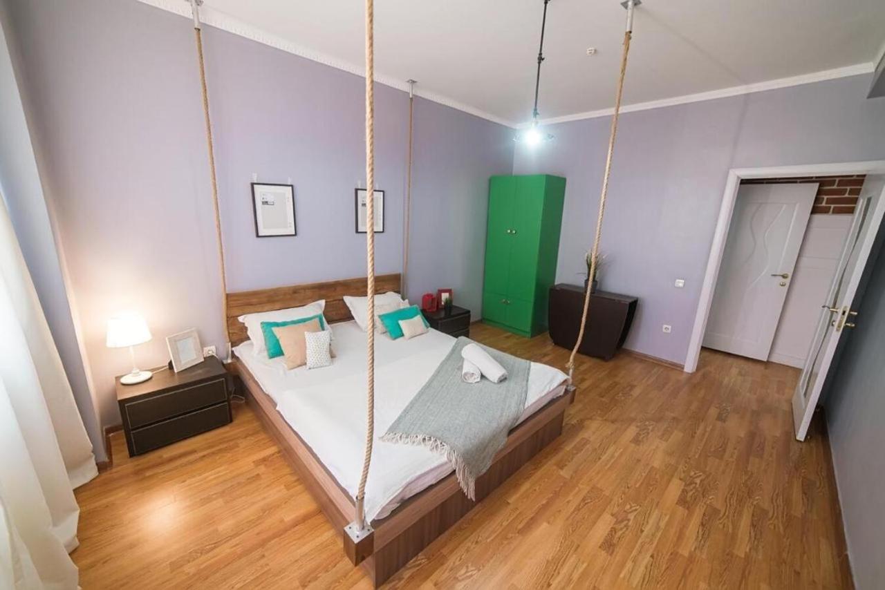 Manica Mega Towers Daire Almatı Dış mekan fotoğraf
