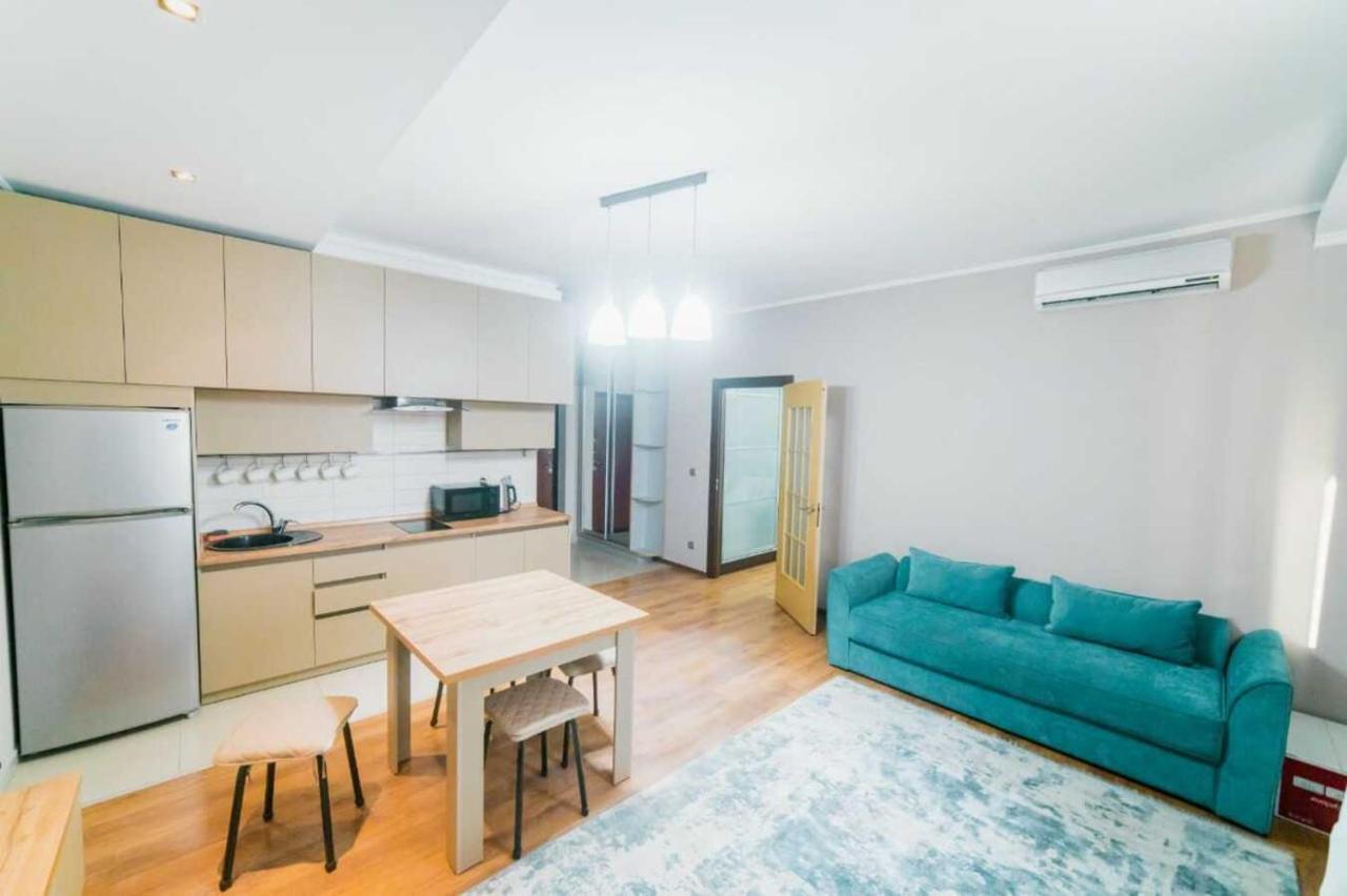 Manica Mega Towers Daire Almatı Dış mekan fotoğraf