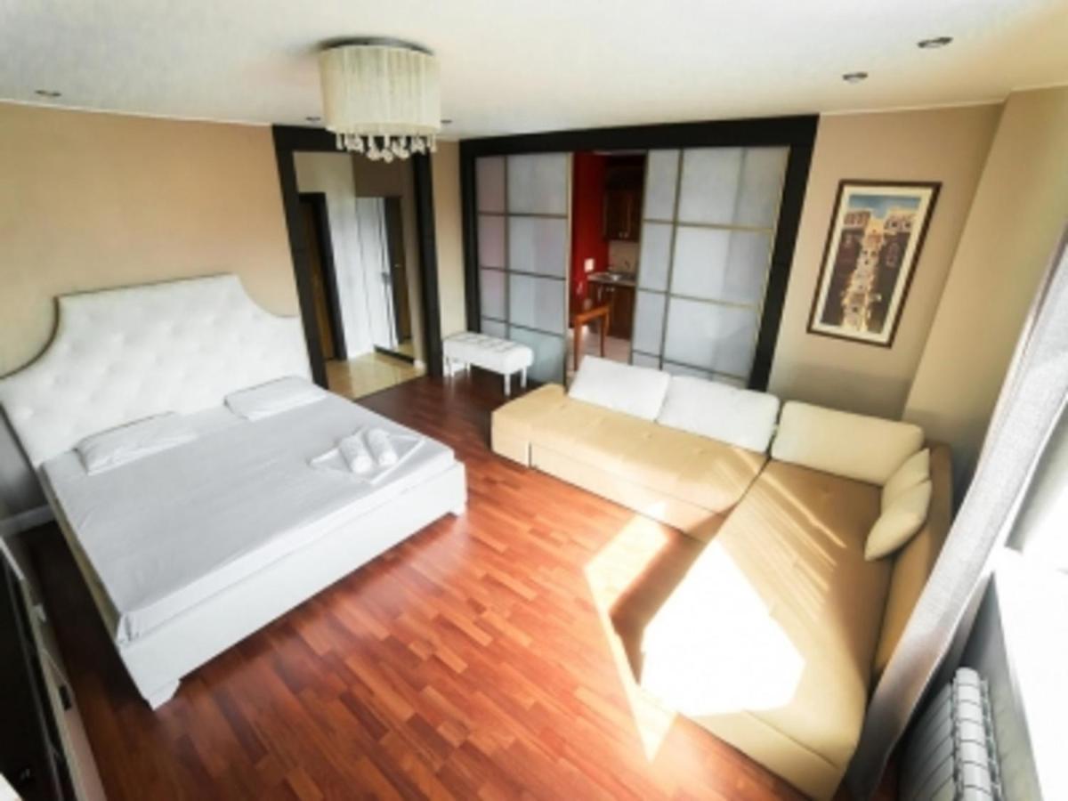 Manica Mega Towers Daire Almatı Dış mekan fotoğraf