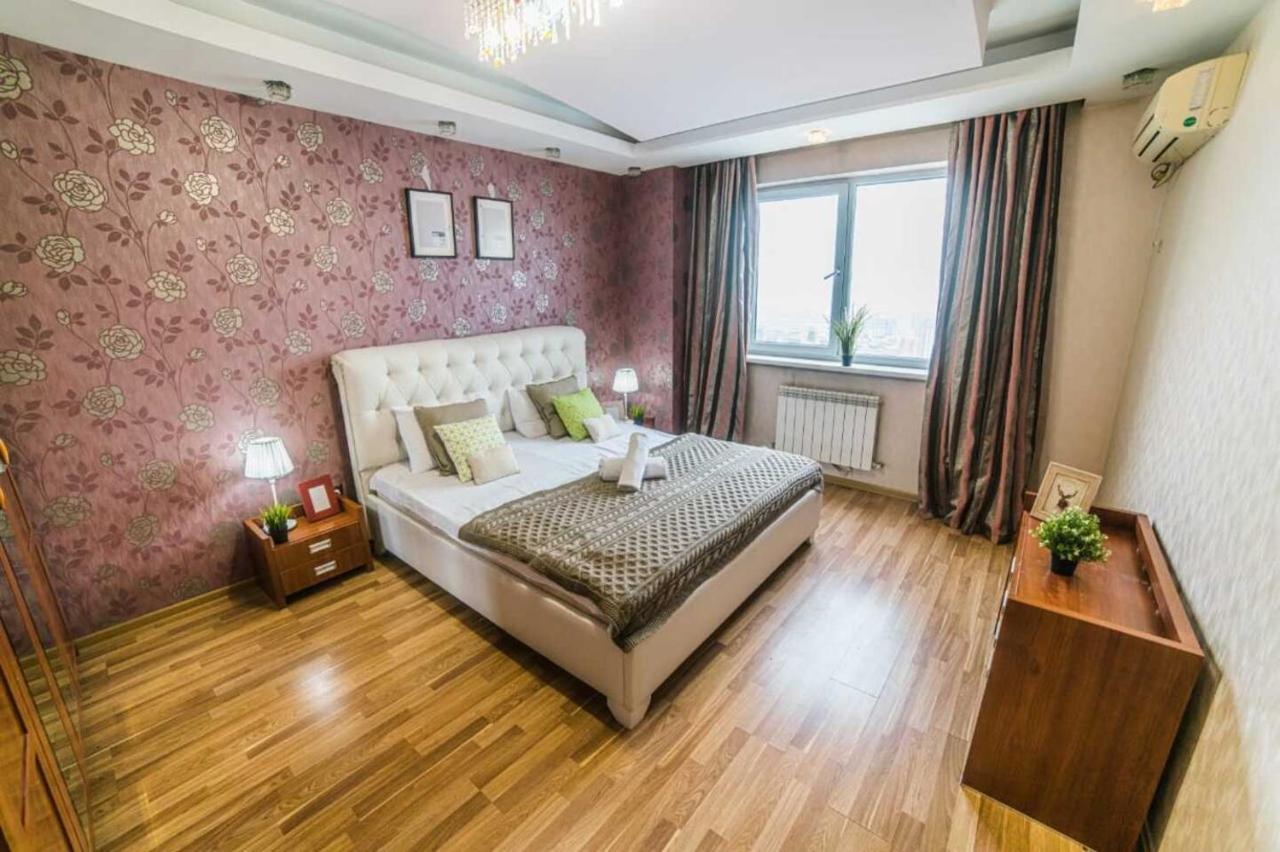 Manica Mega Towers Daire Almatı Dış mekan fotoğraf
