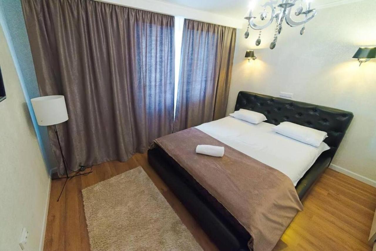 Manica Mega Towers Daire Almatı Dış mekan fotoğraf